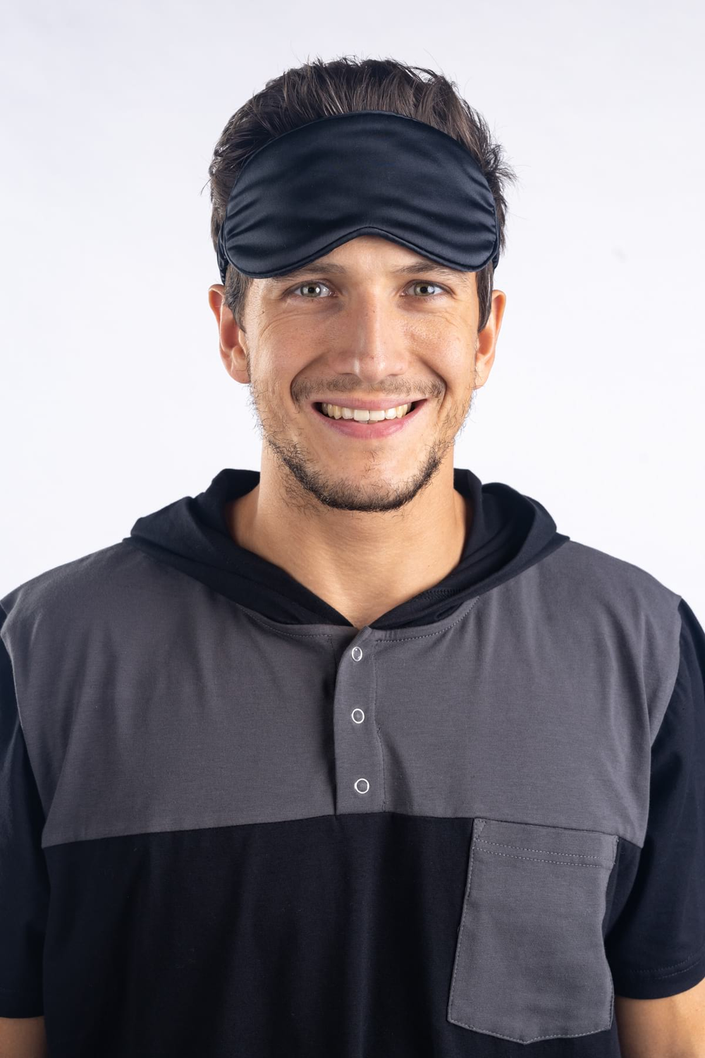 Hedvábná maska na spaní černá