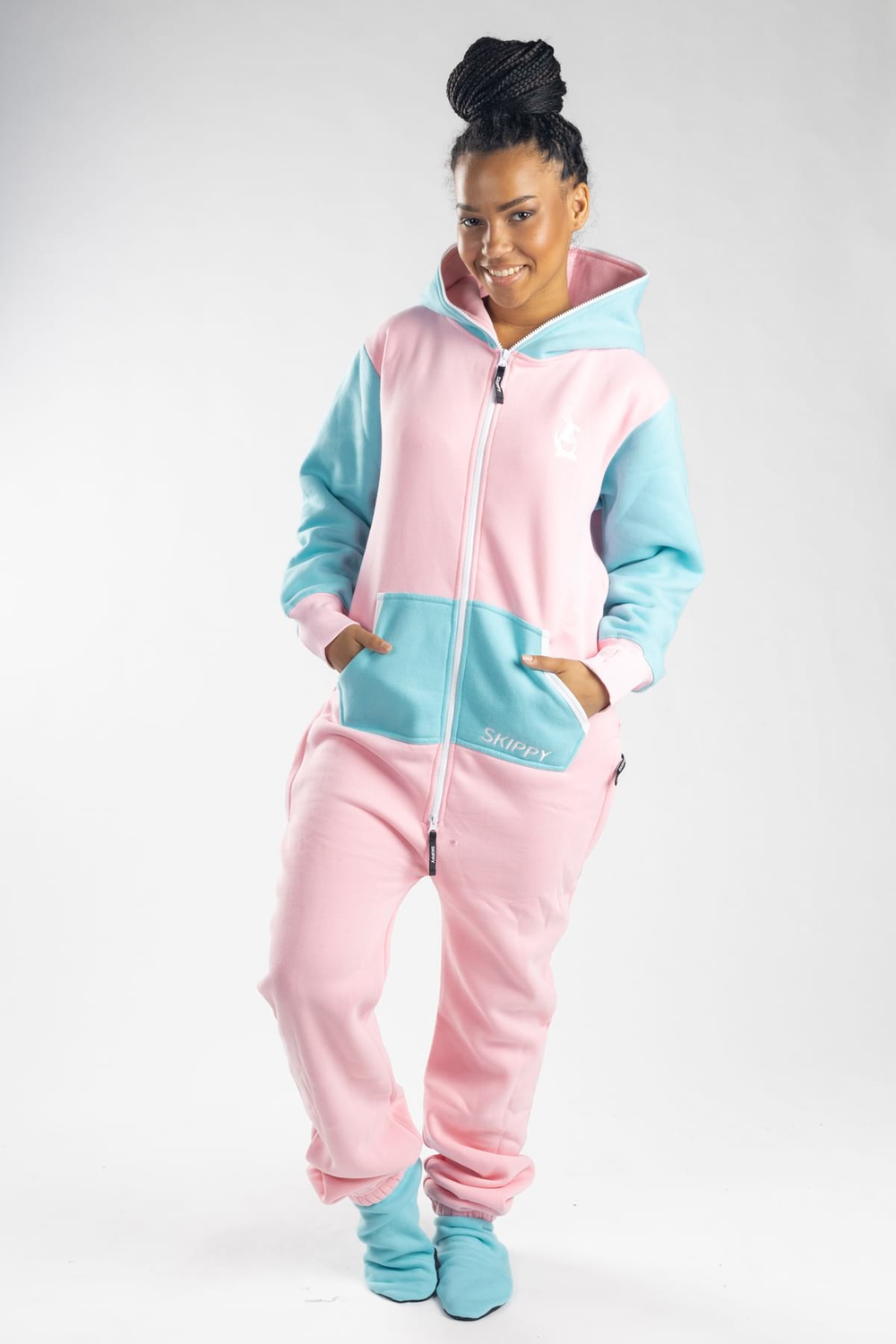 Skippy light pink light blue