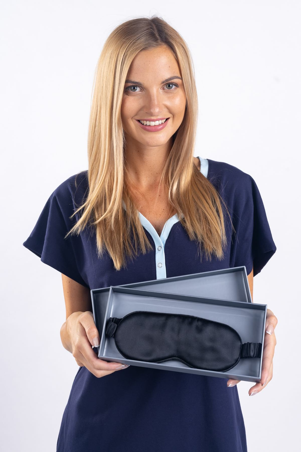 Hedvábná maska na spaní růžová