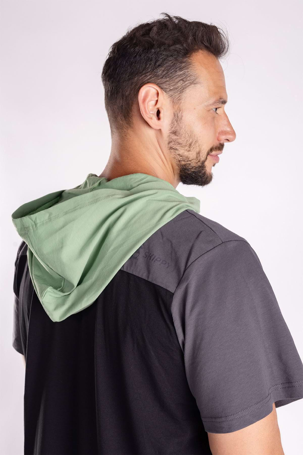 Pánská noční košile černo-zelená