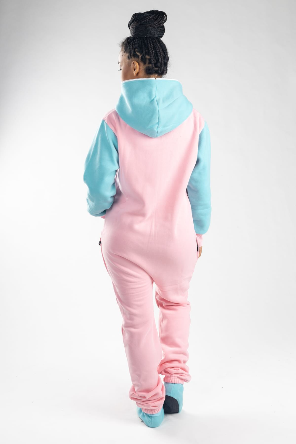 Skippy light pink light blue