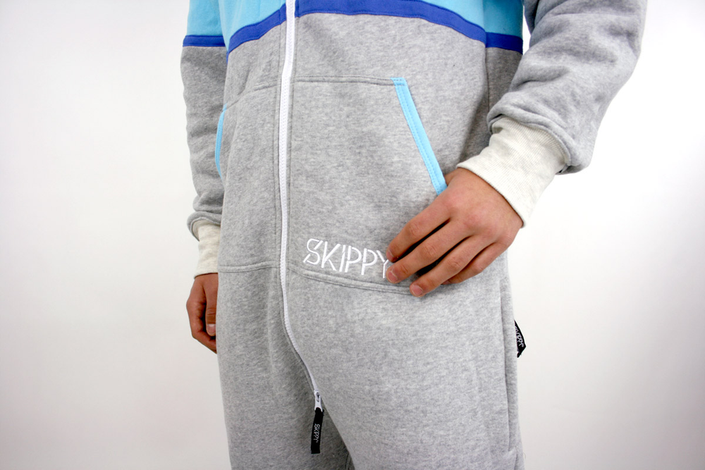 Skippy grey blue strip